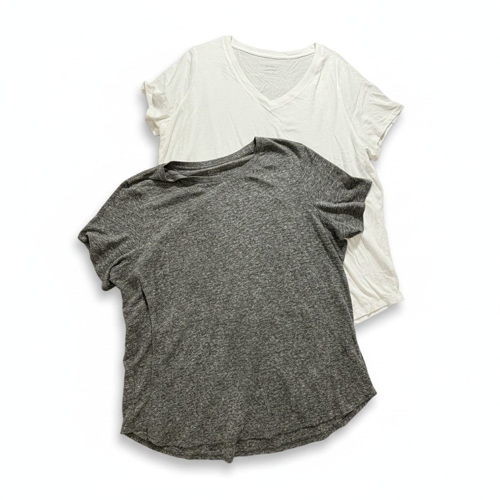 Old Navy XXL Tall Gray White T-Shirt Lot 2 Womens Casual Basic Everyday